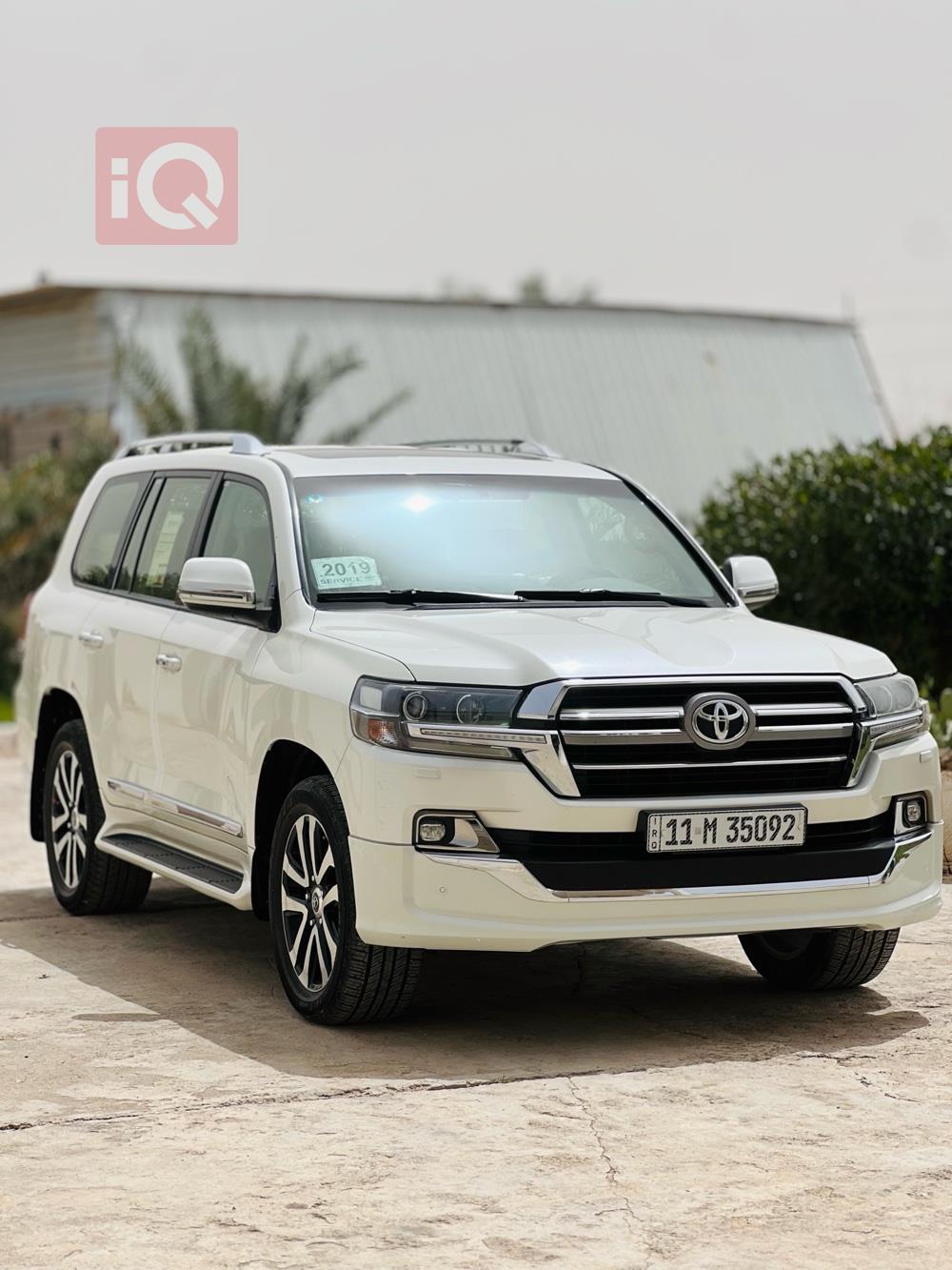 تويوتا لاندكروزر